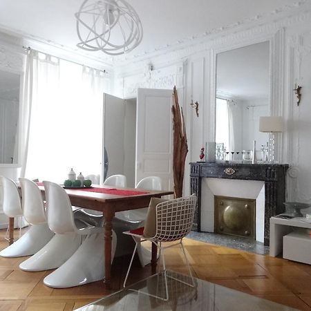 Les Serruriers - Appartement Spacieux Avec Terrasse & Parking Strasbourg Eksteriør billede